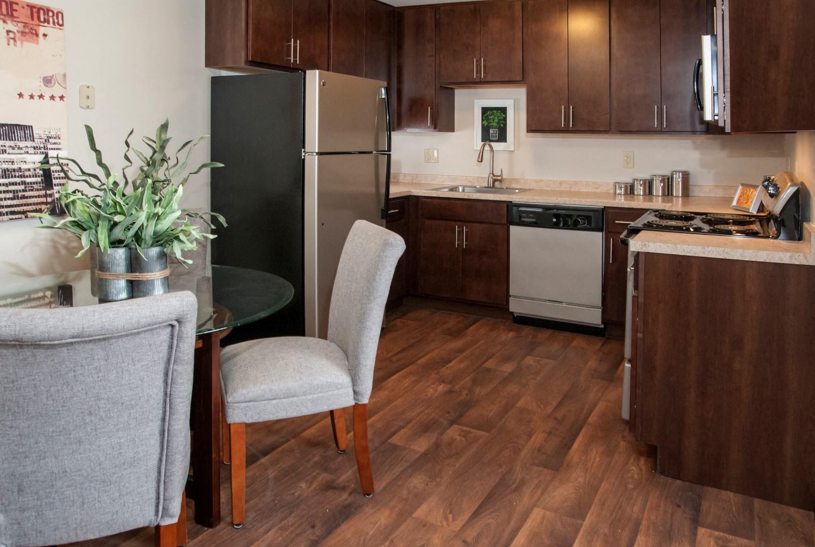 Hamline Pointe Apartments Image 22