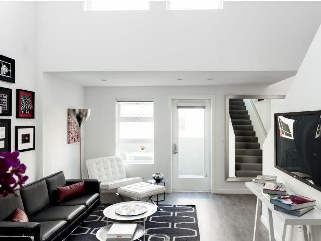 Harlow Culver City Image 11