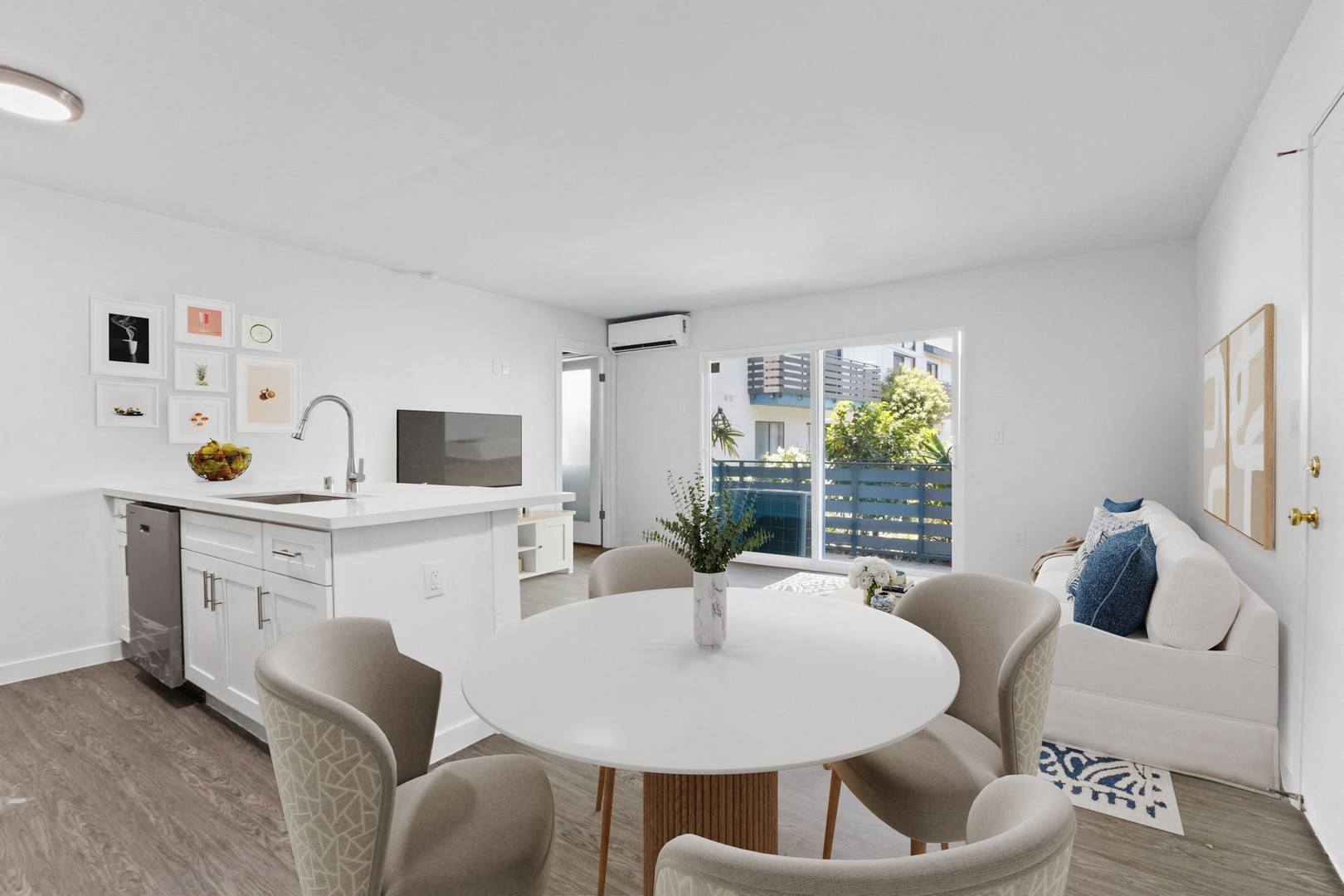 Parkwood Apartments Image 13