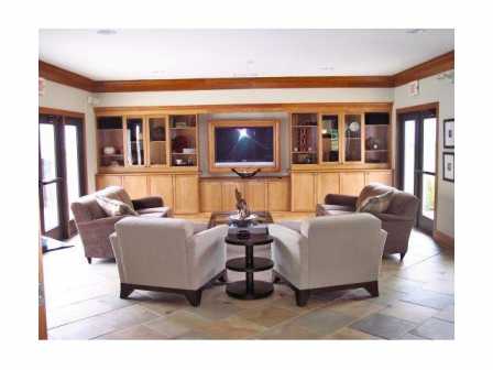 Newbridge Commons Image 8