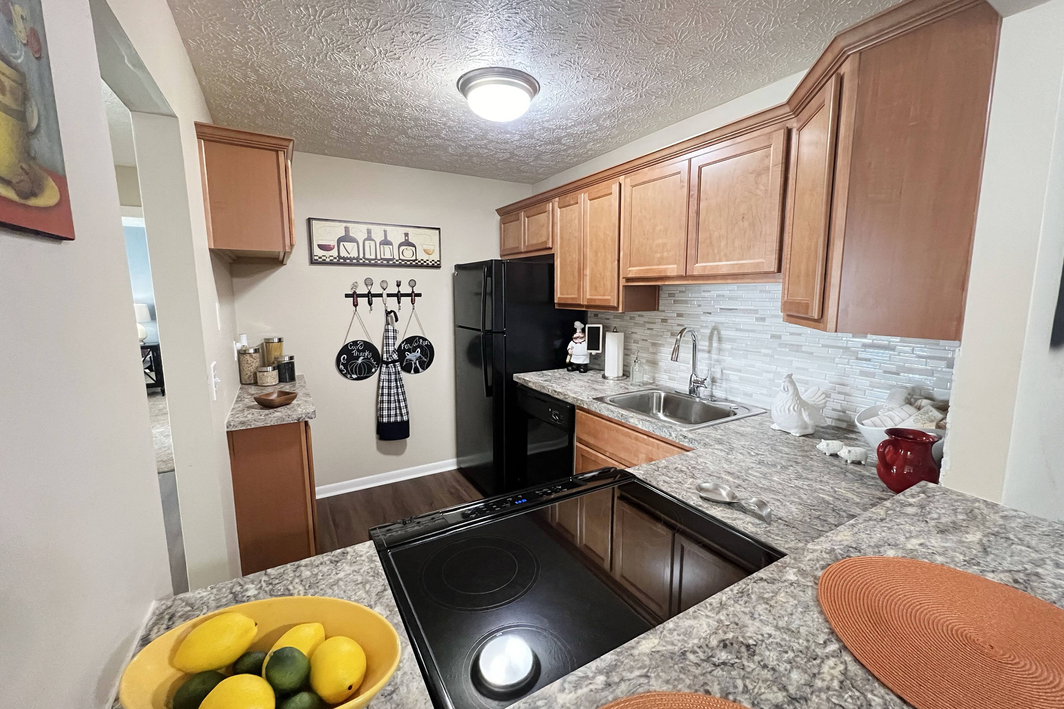 Fox Run Apartments Image 21