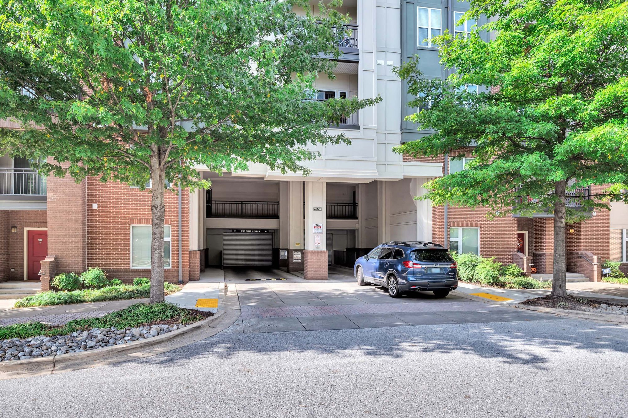 Camden College Park Image 35