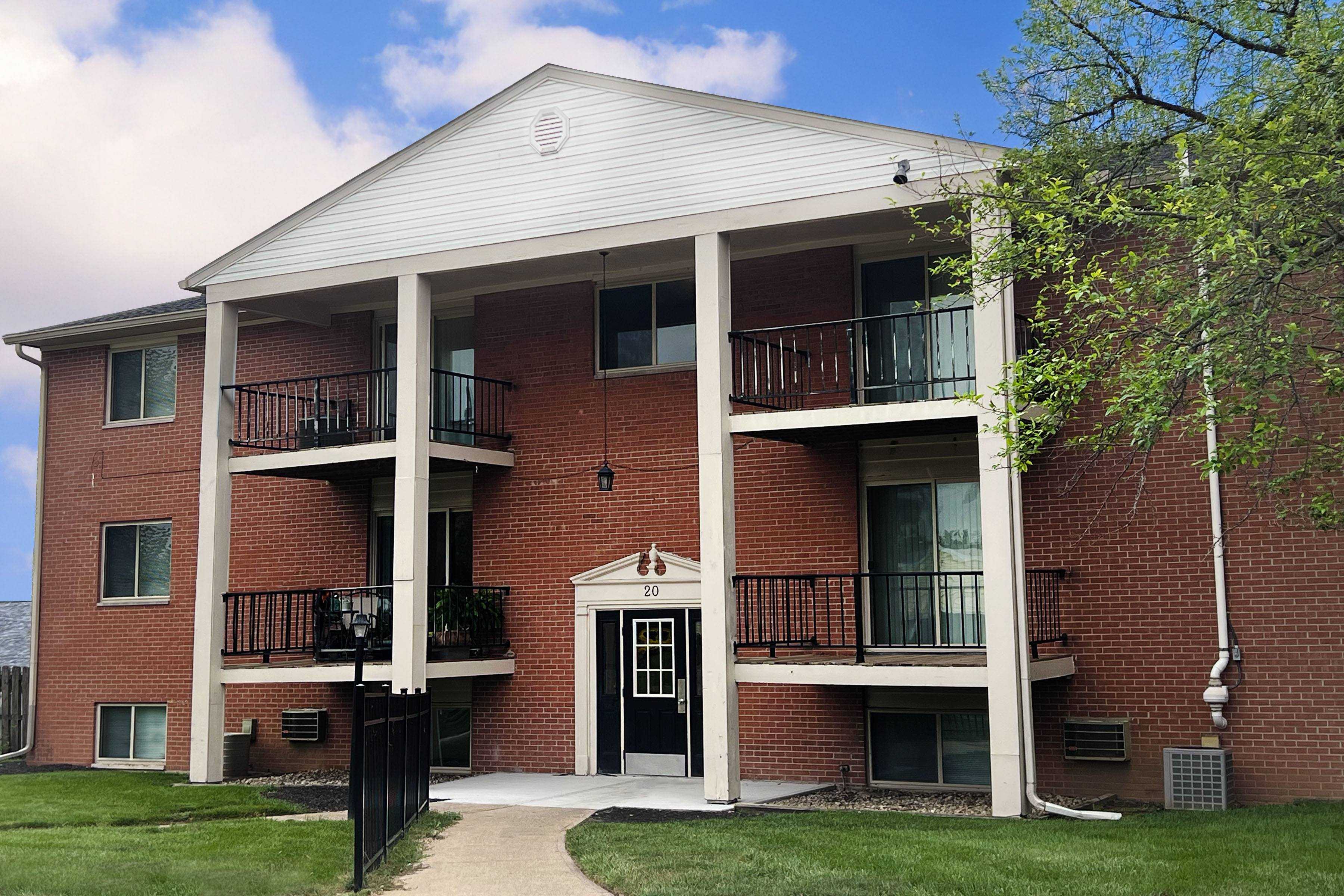 Crown Ridge Apartments Image 44