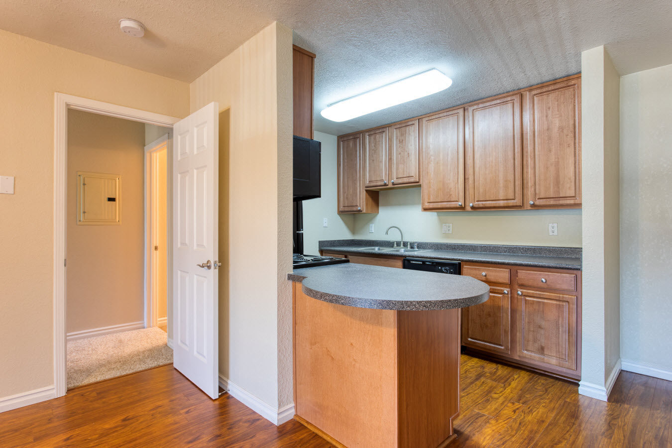 IMT Pleasant Hill Image 12