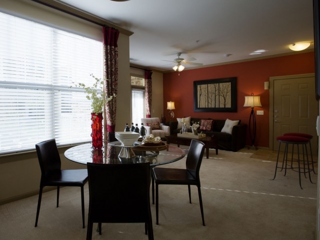 Grove at Waterford Crossing Image 5