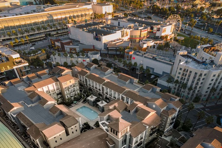 Camden Harbor View Image 57