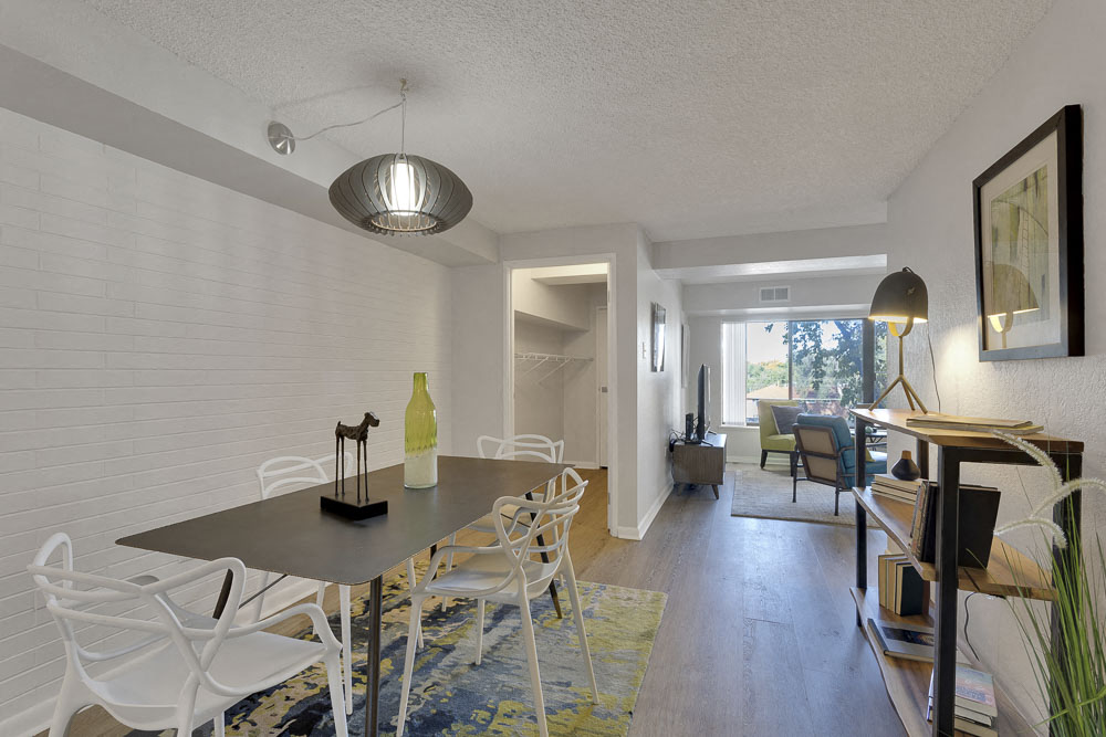 Colorado Station Image 7