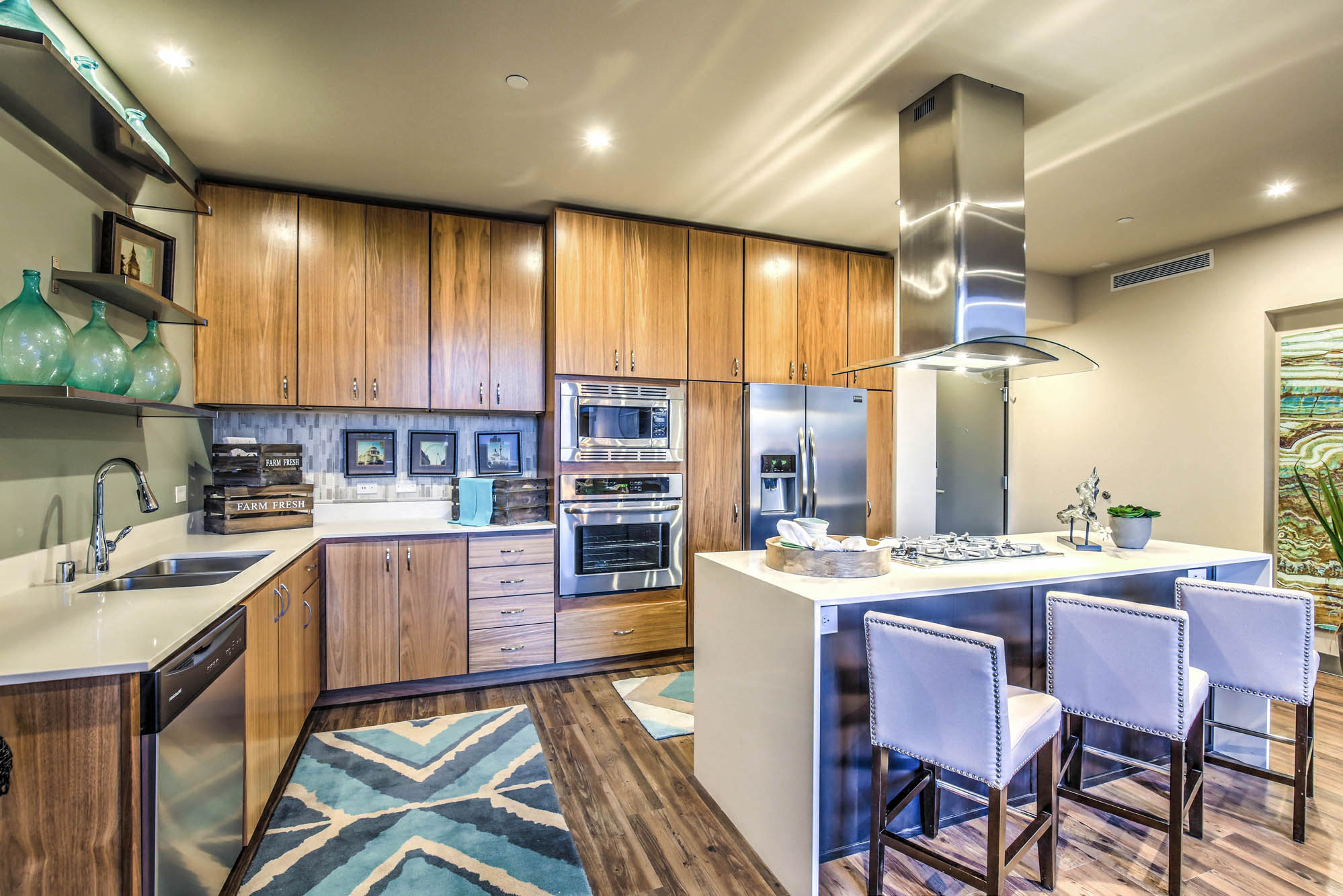 Vantage Flats & Lofts Image 25