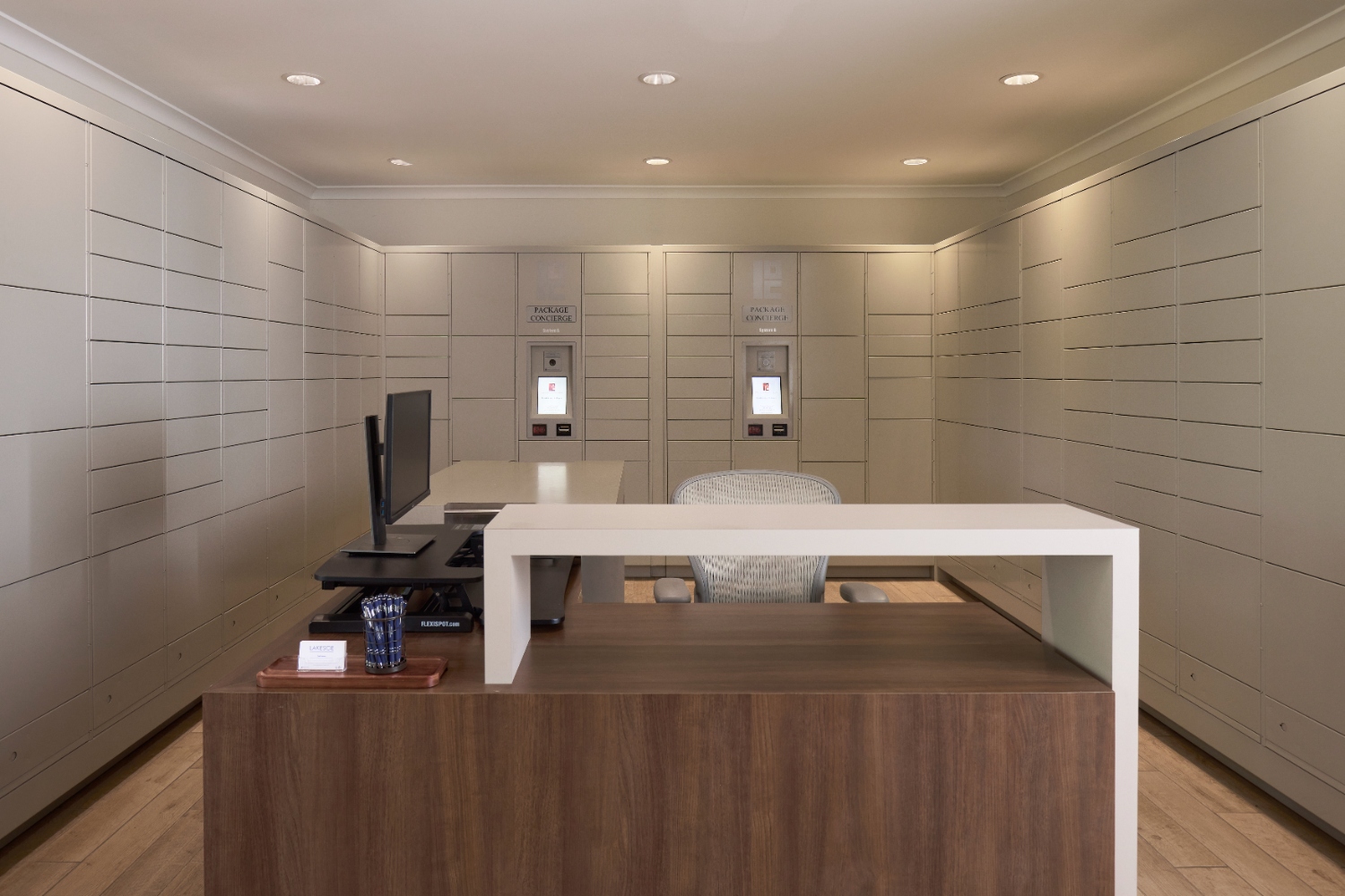 Lakeside Apartments Image 102