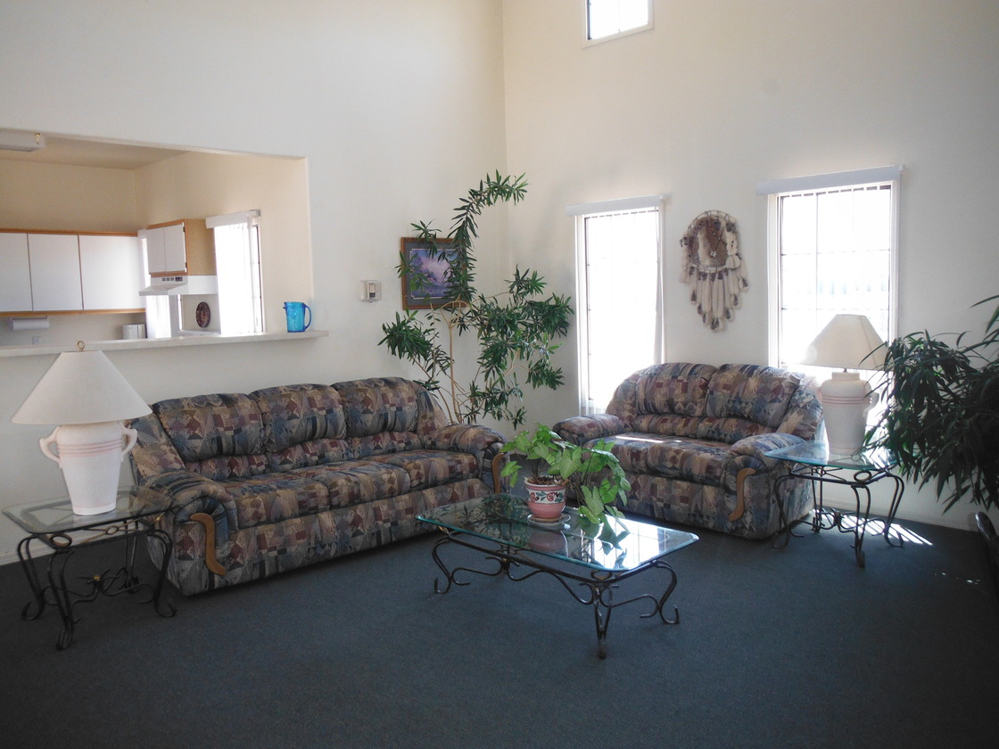 Paseo del Sol Apartments Image 4