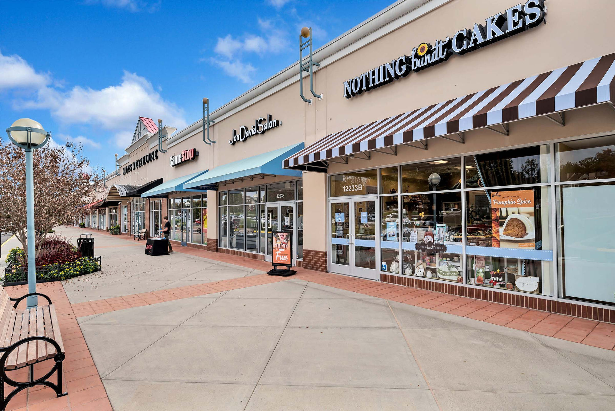 Camden Monument Place Image 41