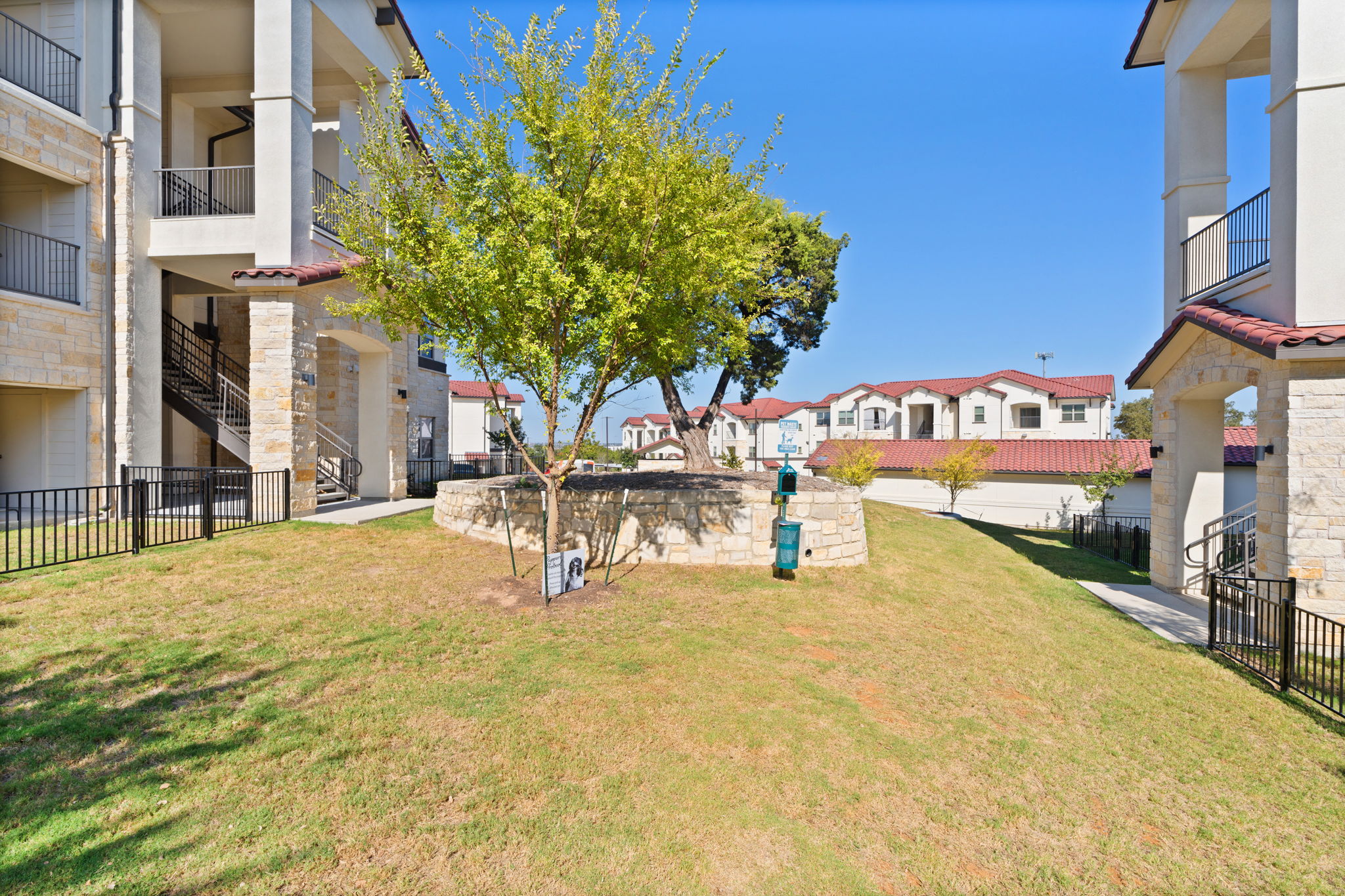 Water Oak Image 90