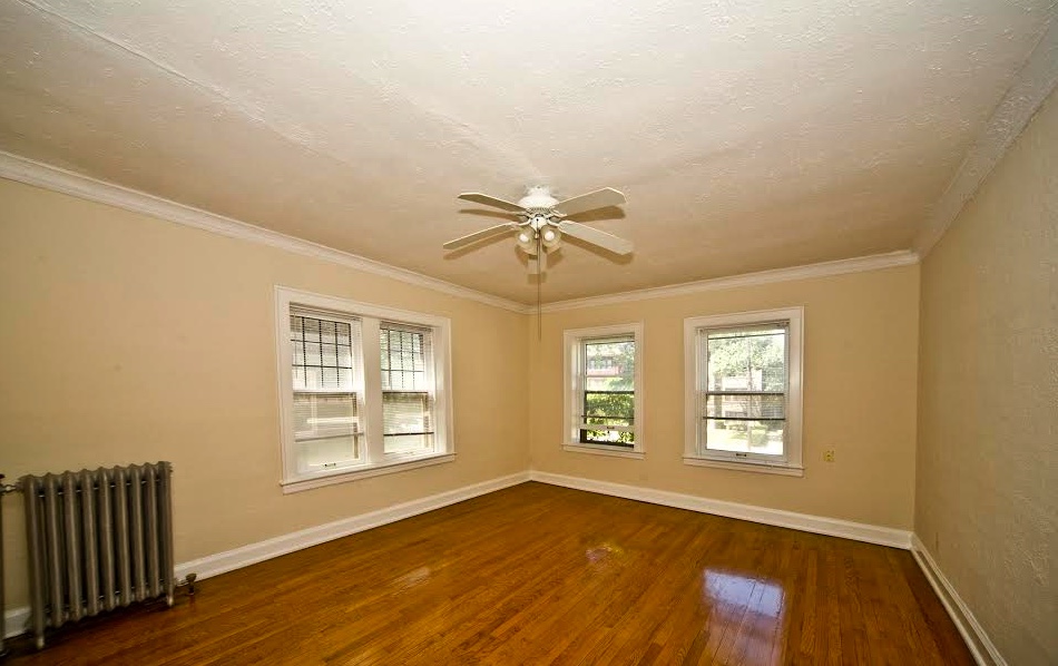 Heights Apartments on Overlook Image 3