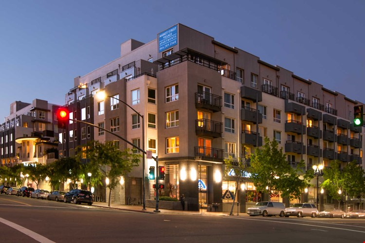 Market Street Village Image 5