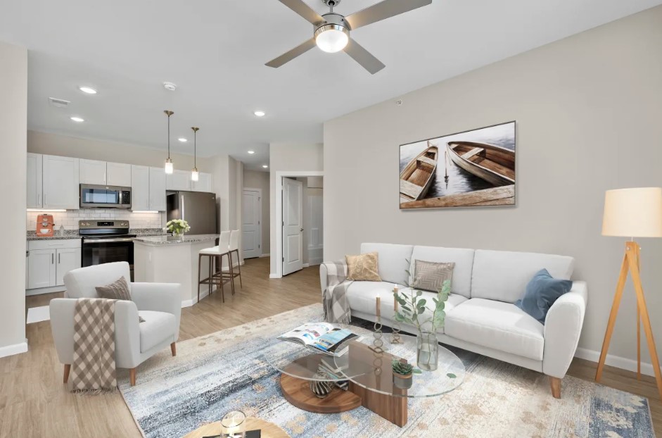 Citrine at Lake St Louis Image 2