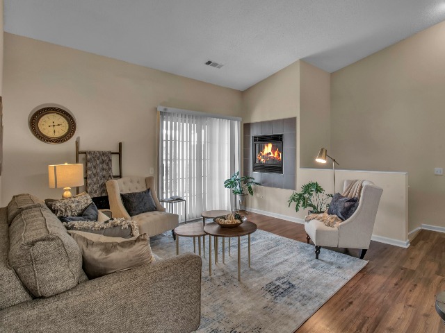 Renaissance Place Apartments Image 69