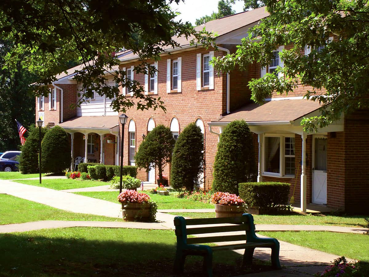 Heritage Amity Commons Image 1