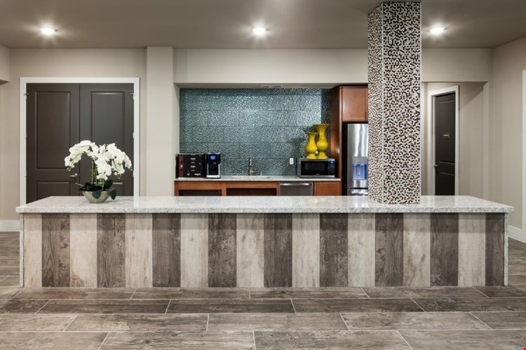 McDermott 55 Image 32