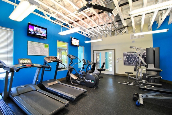 Village Club of Rochester Hills Image 6