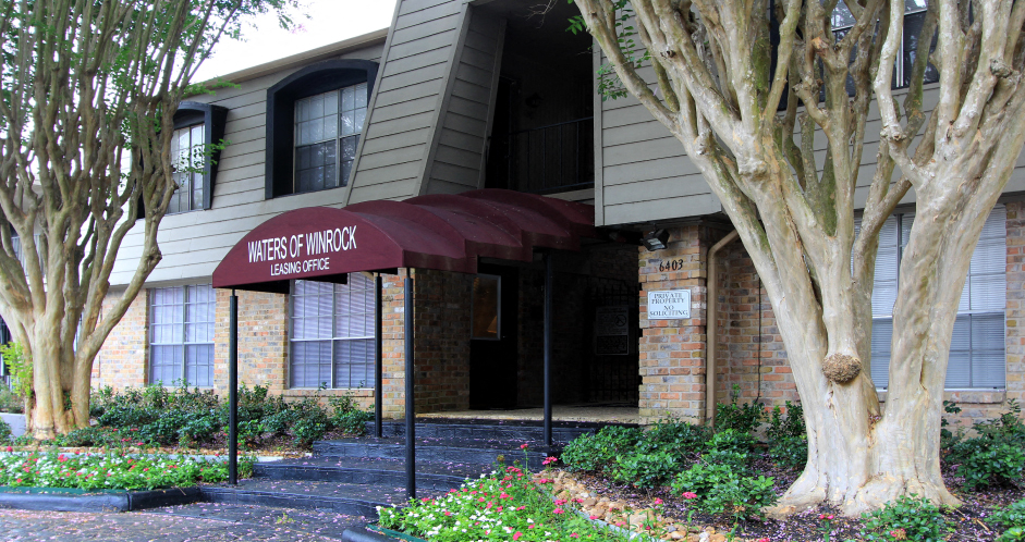 Waters of Winrock Apartments Image 18