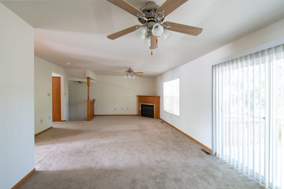 Holiday Park Apartments & Townhomes Image 10