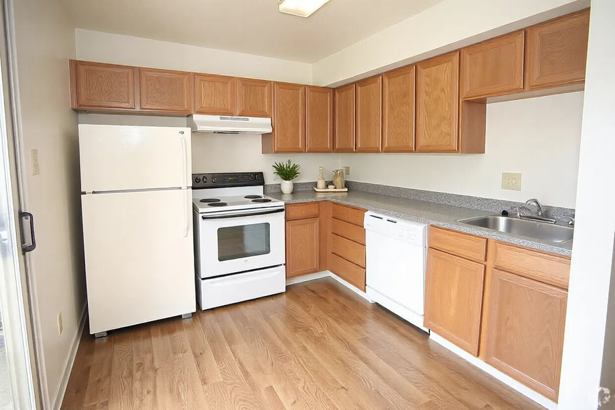 Ashland Towne Square Image 9