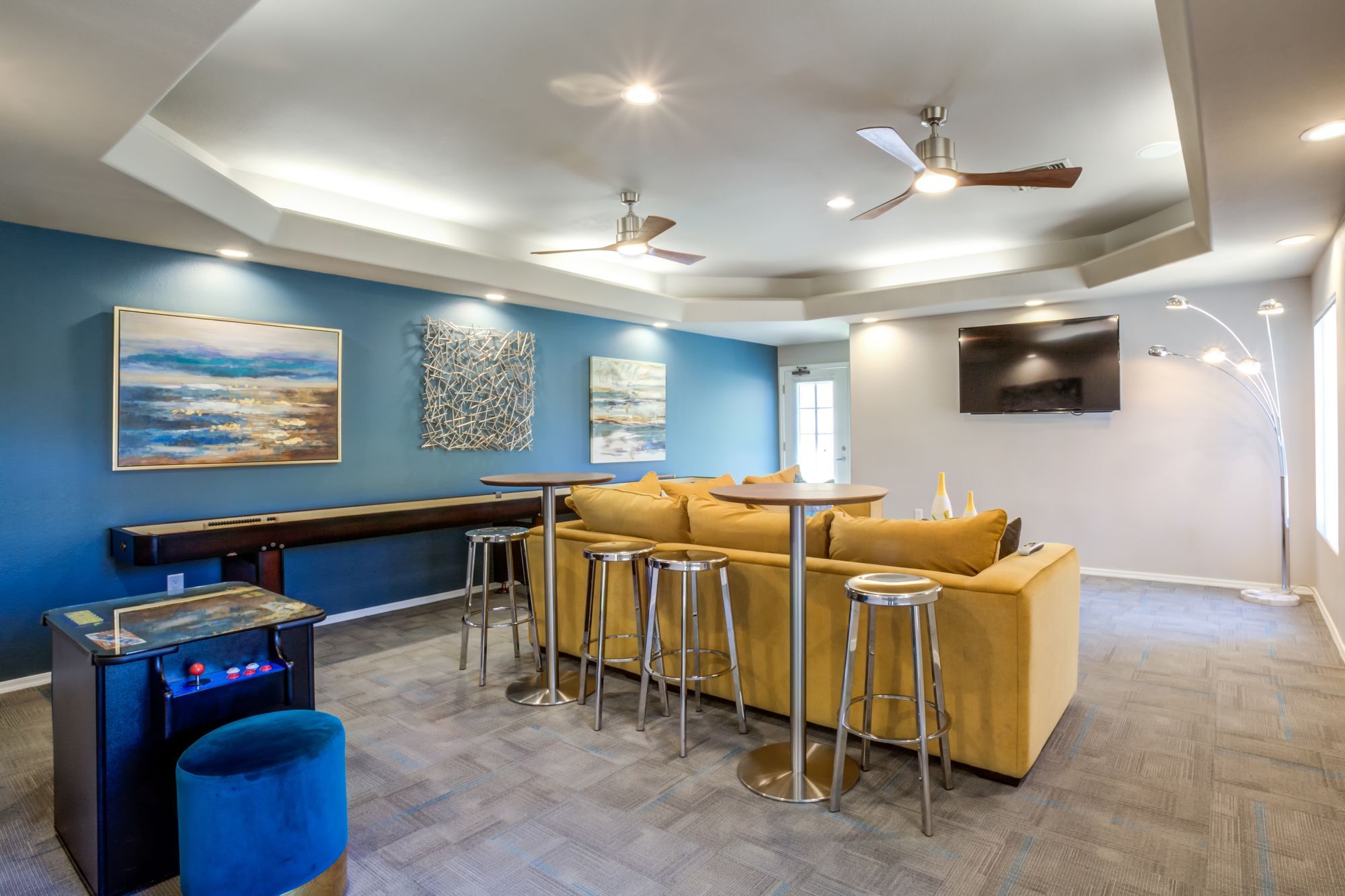 Tresa at Arrowhead Apartment Homes Image 8