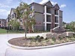 Lakeshore Villas Image 1