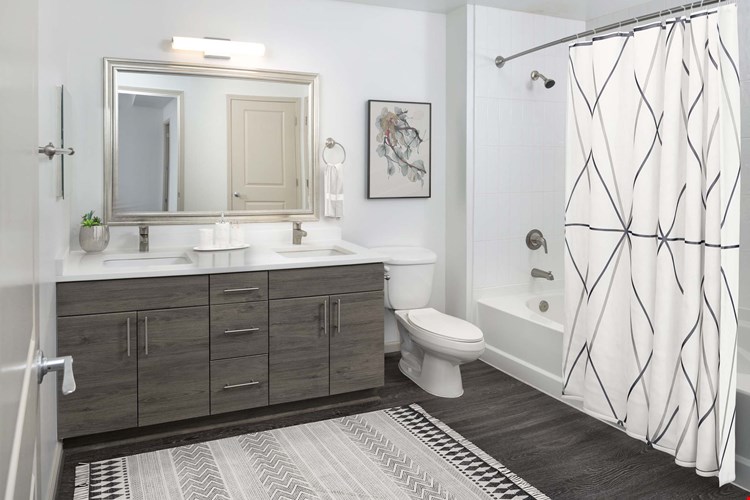 Camden Potomac Yard Image 14