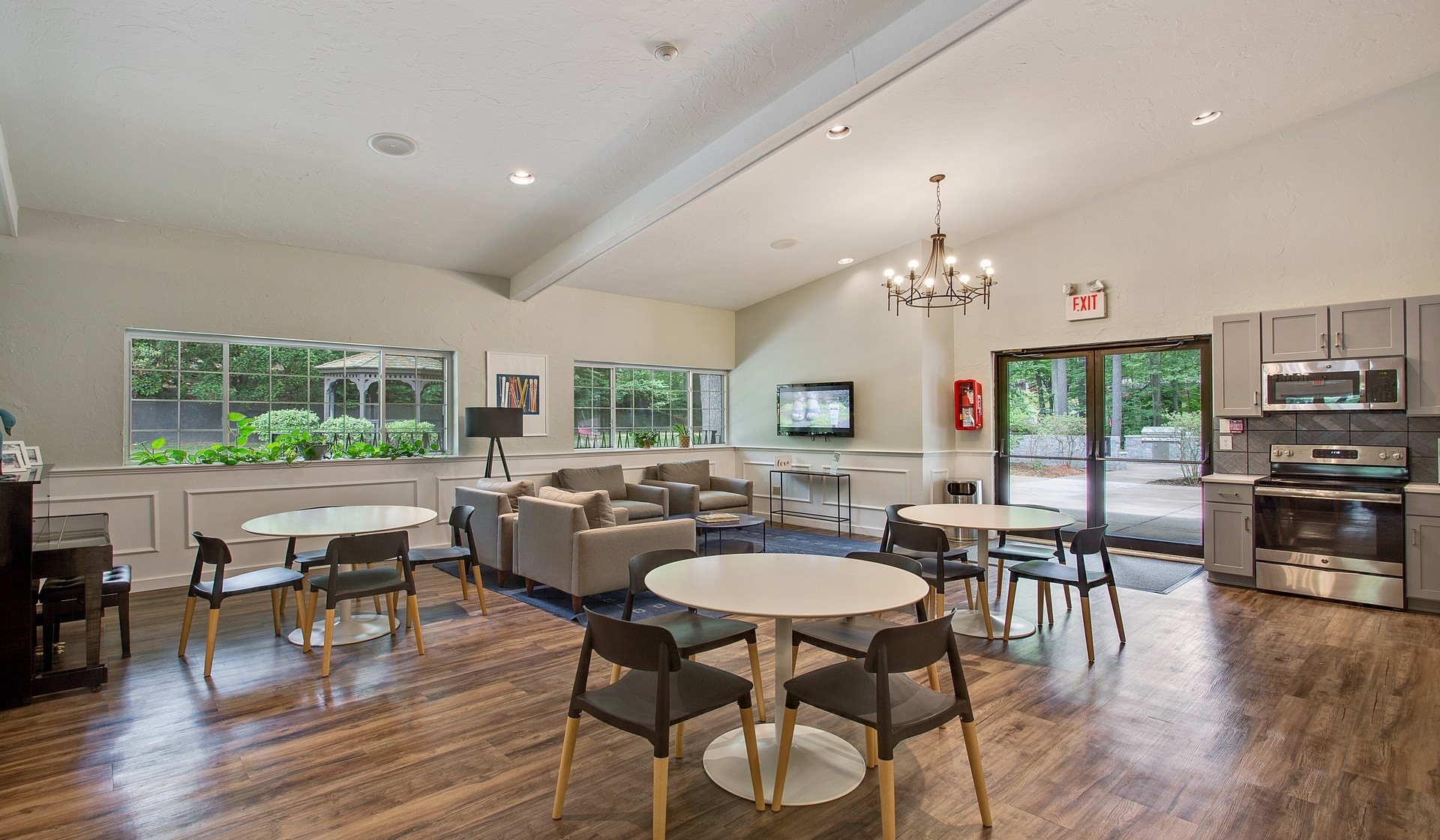 Clubhouse with a full kitchen