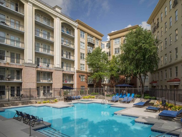 Buckhead 960 Image 8