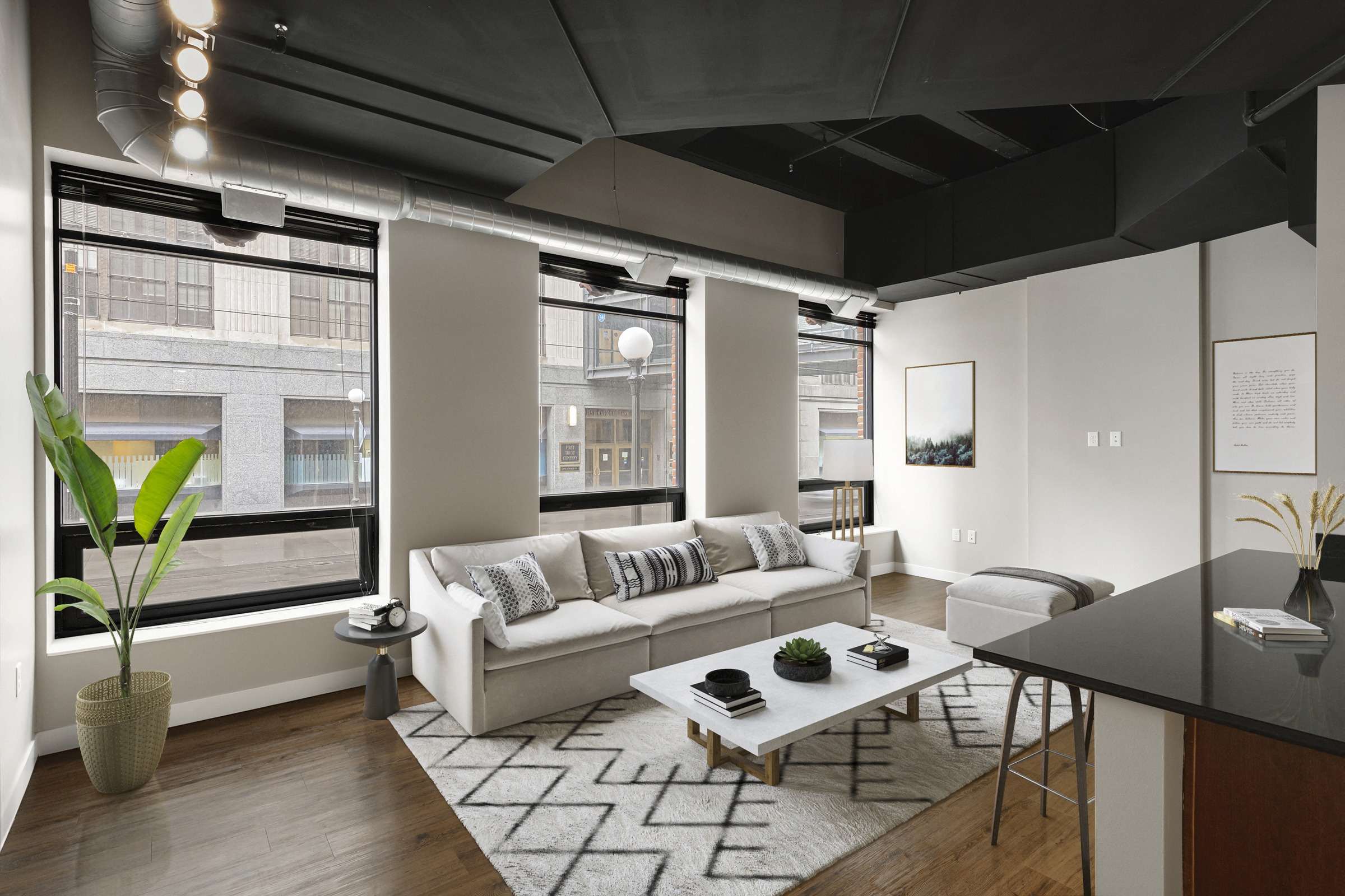 Kellogg Square Image 58