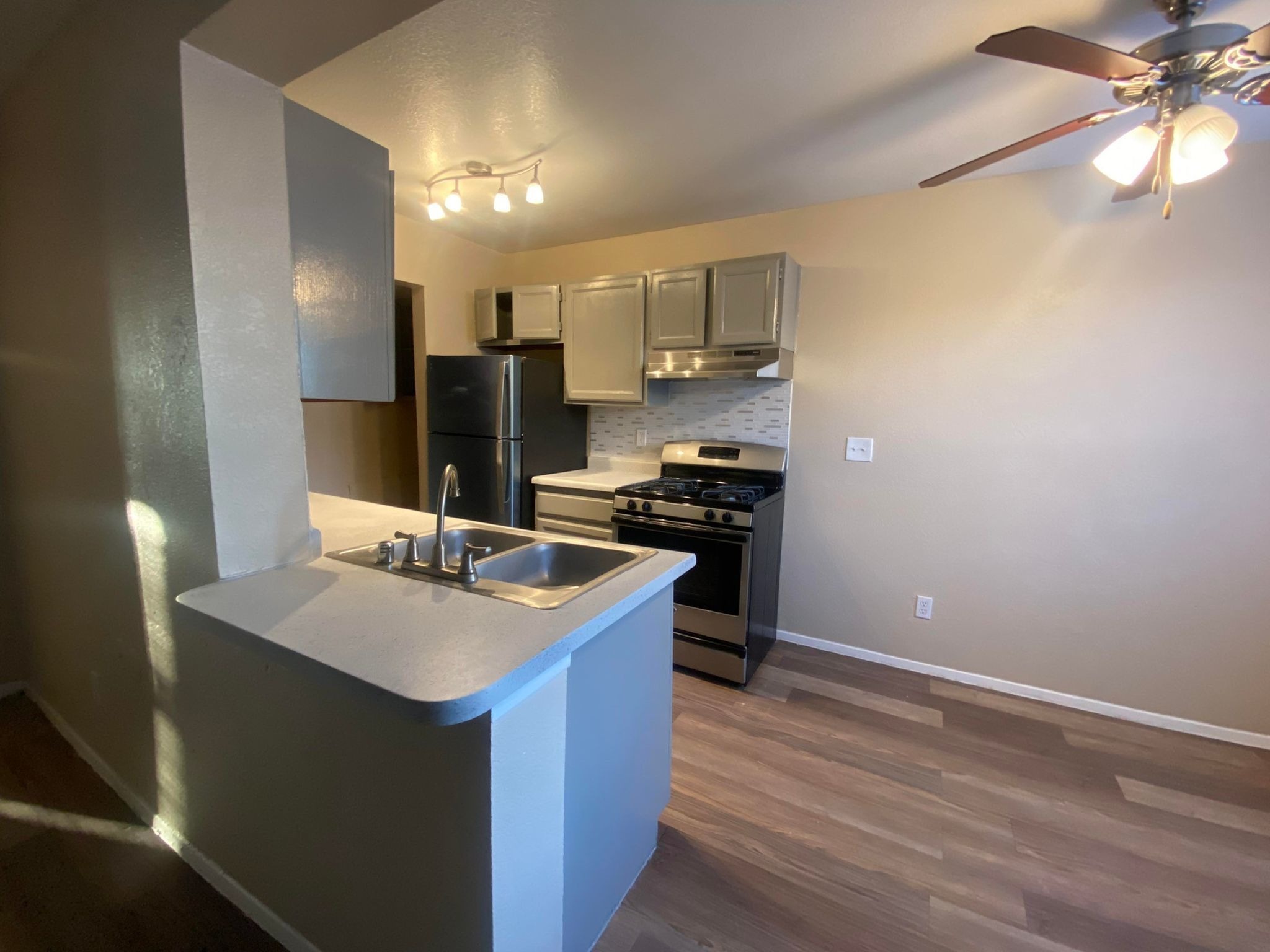 Trevino Place Image 9