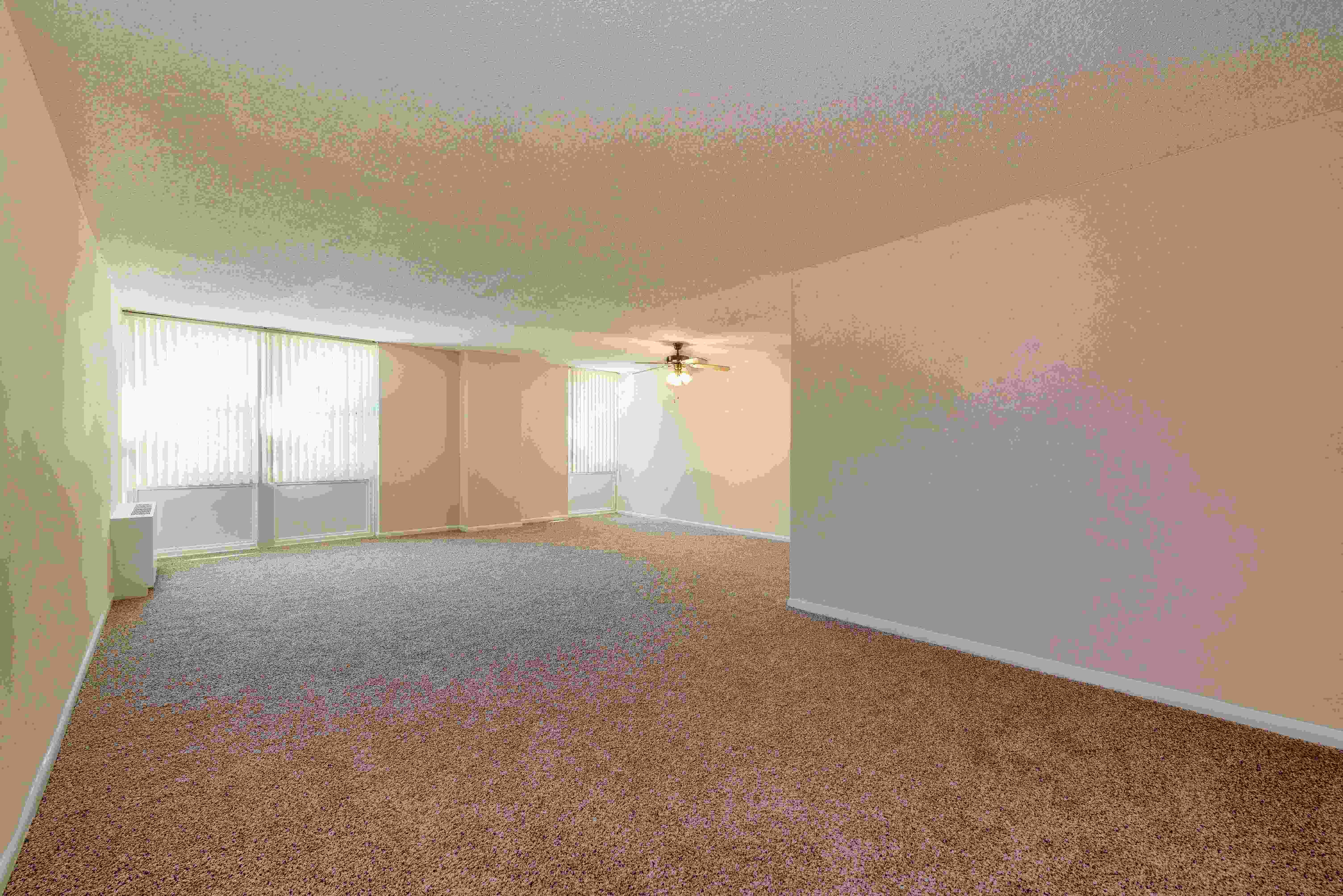 Twin Towers Image 32