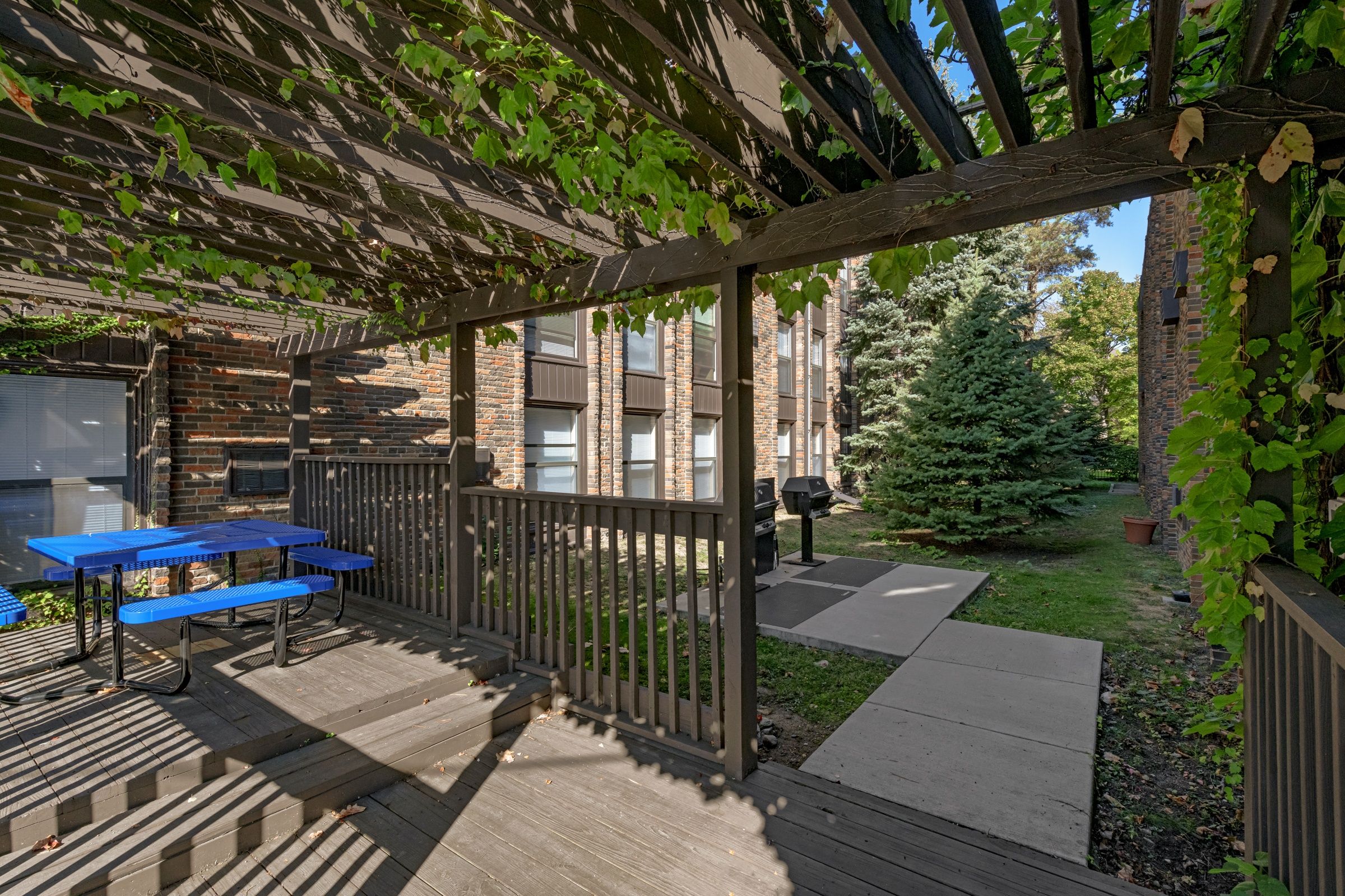 Ridgewood Arches Image 11