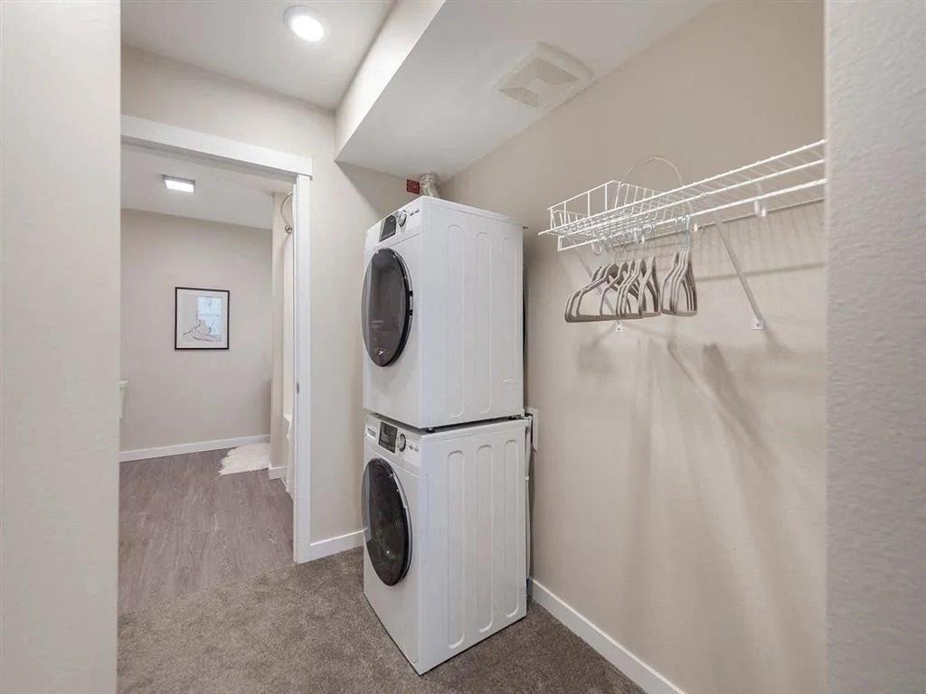 2x2 | Bedroom