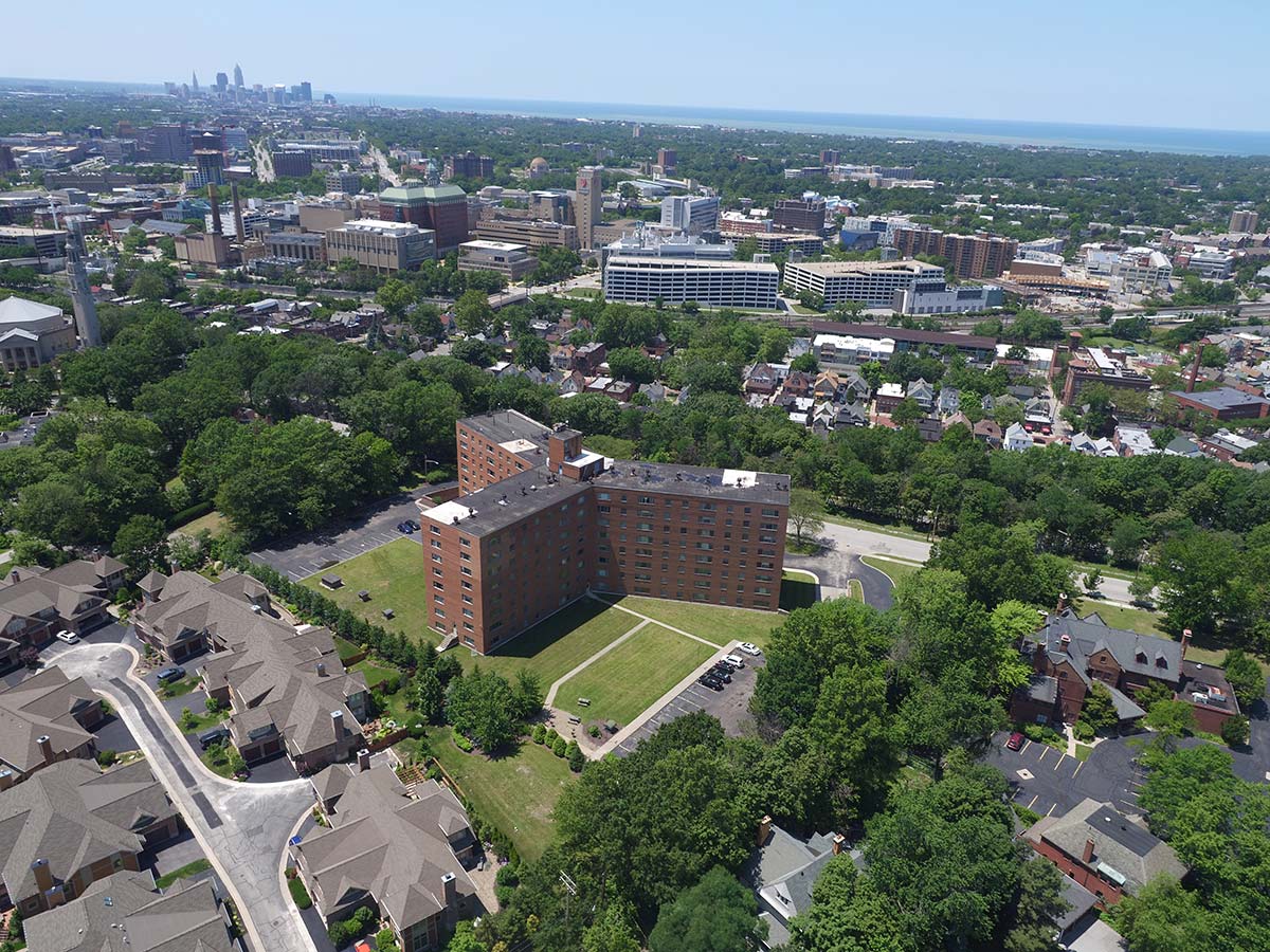 Waldorf Towers Apartments Image 1