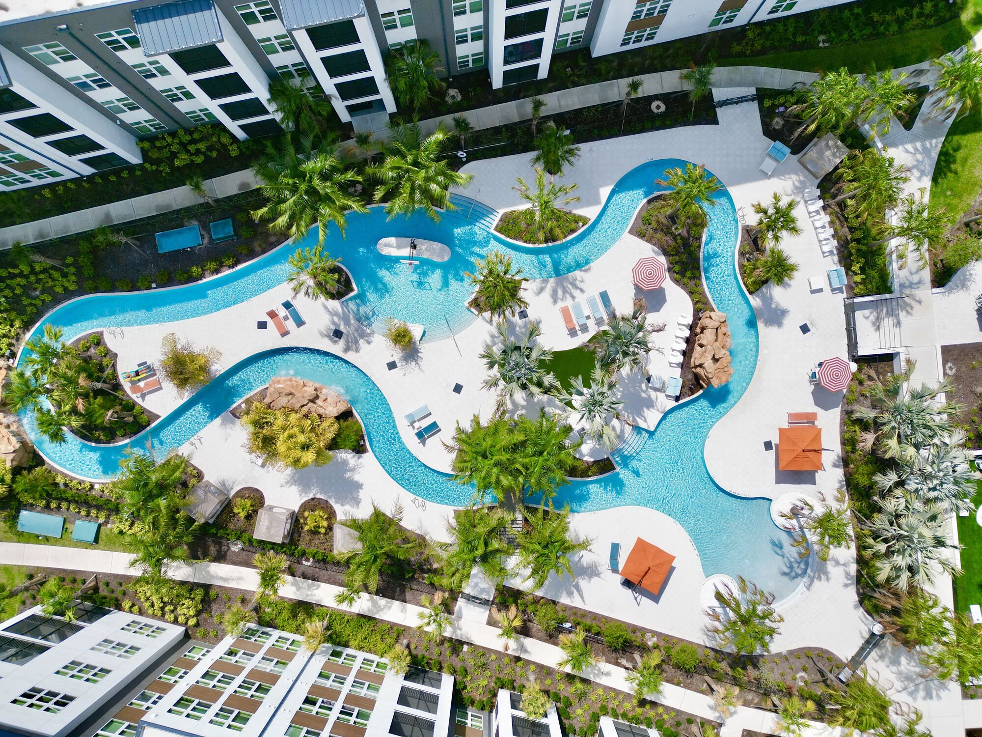 The Lucent at Sunrise Image 3