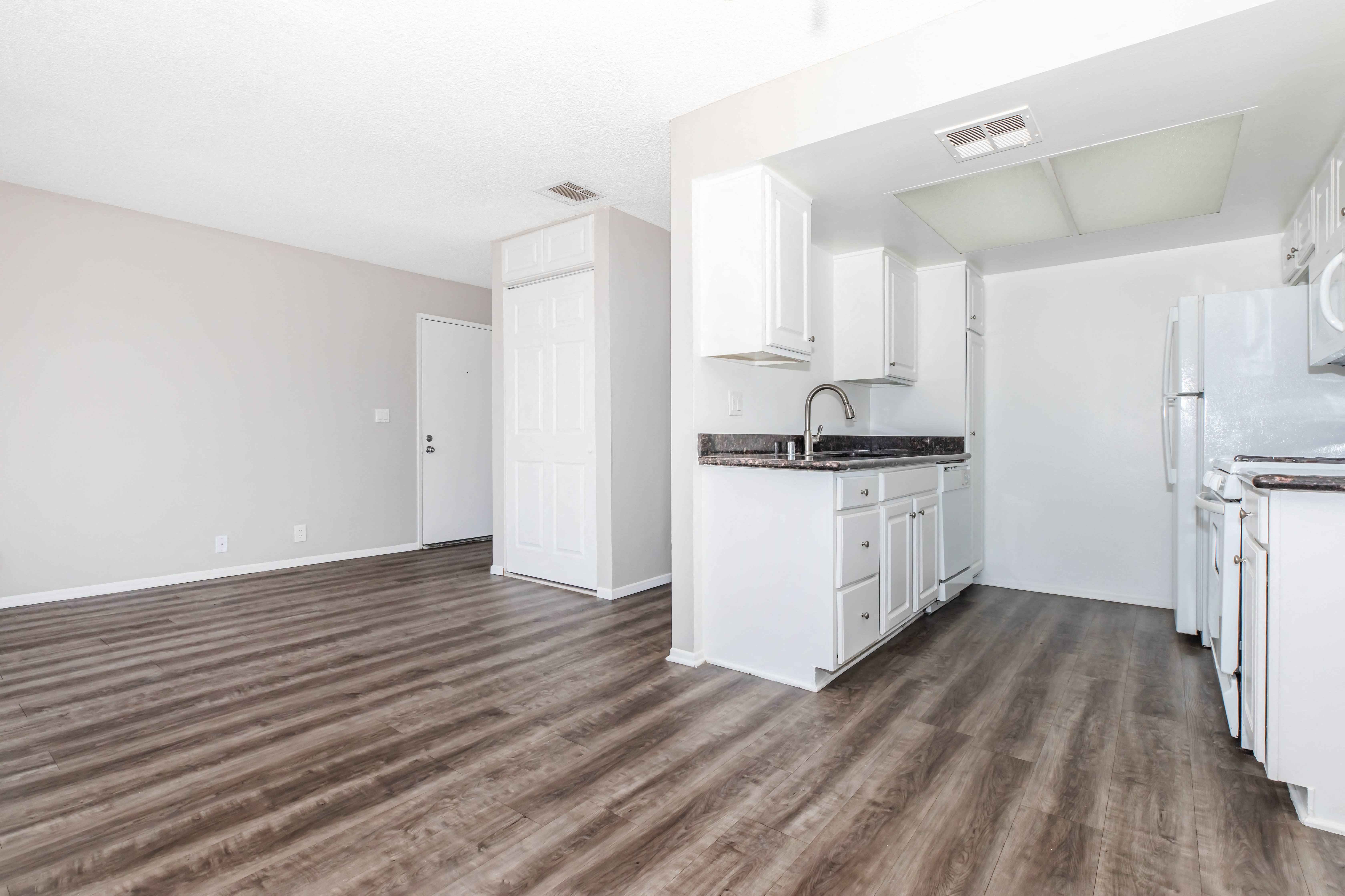 Sierra Vista Apartments Image 4