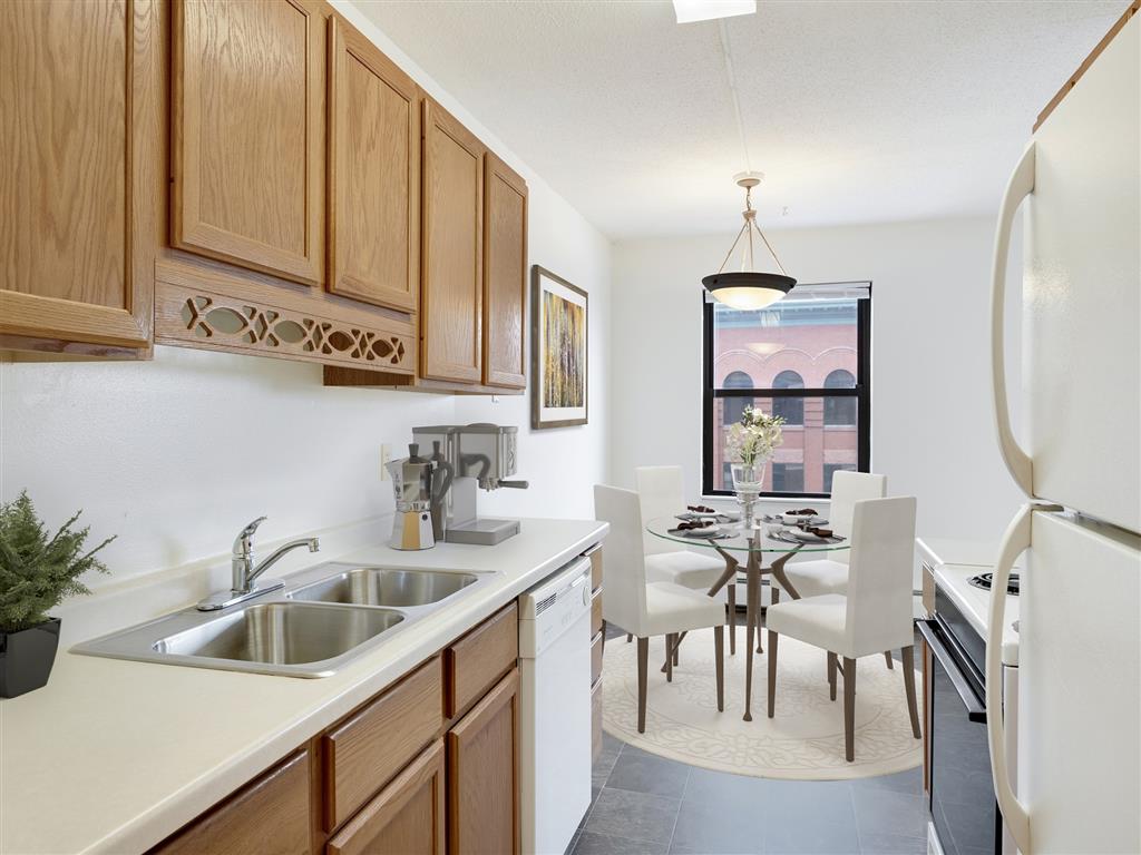 Mears Park Place Image 22