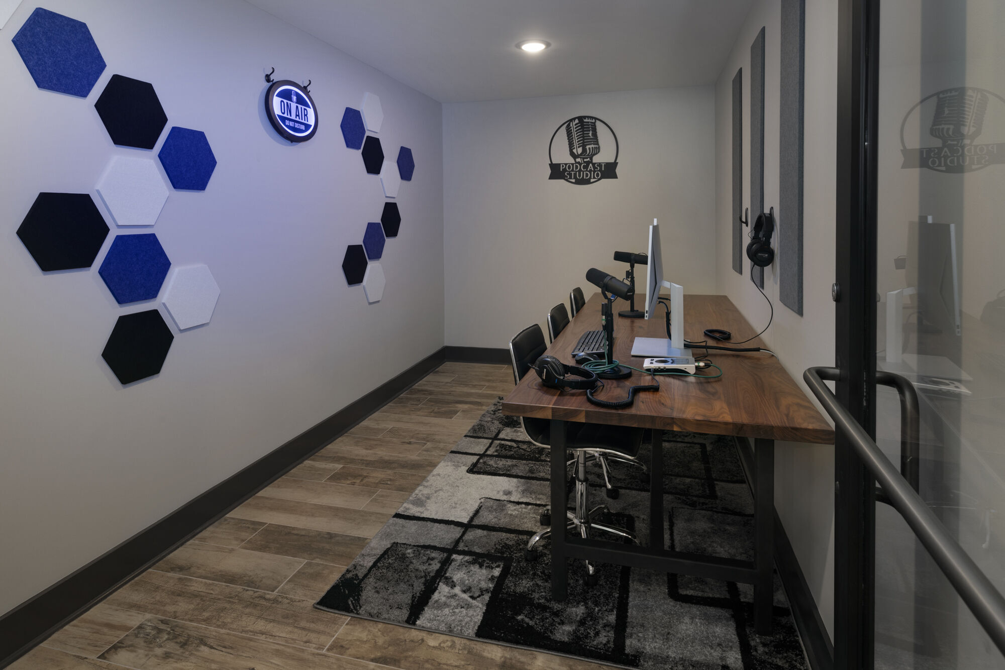 Camden Crest Image 33