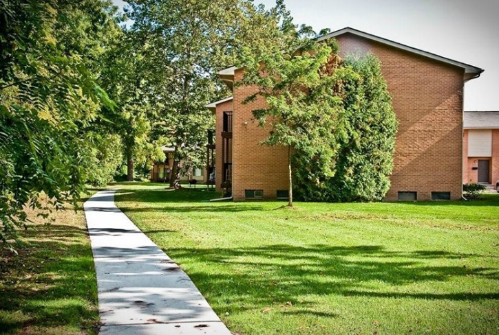 River Bend Townhouses Image 3