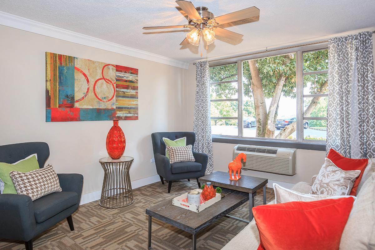 Crestridge Apartments Image 6