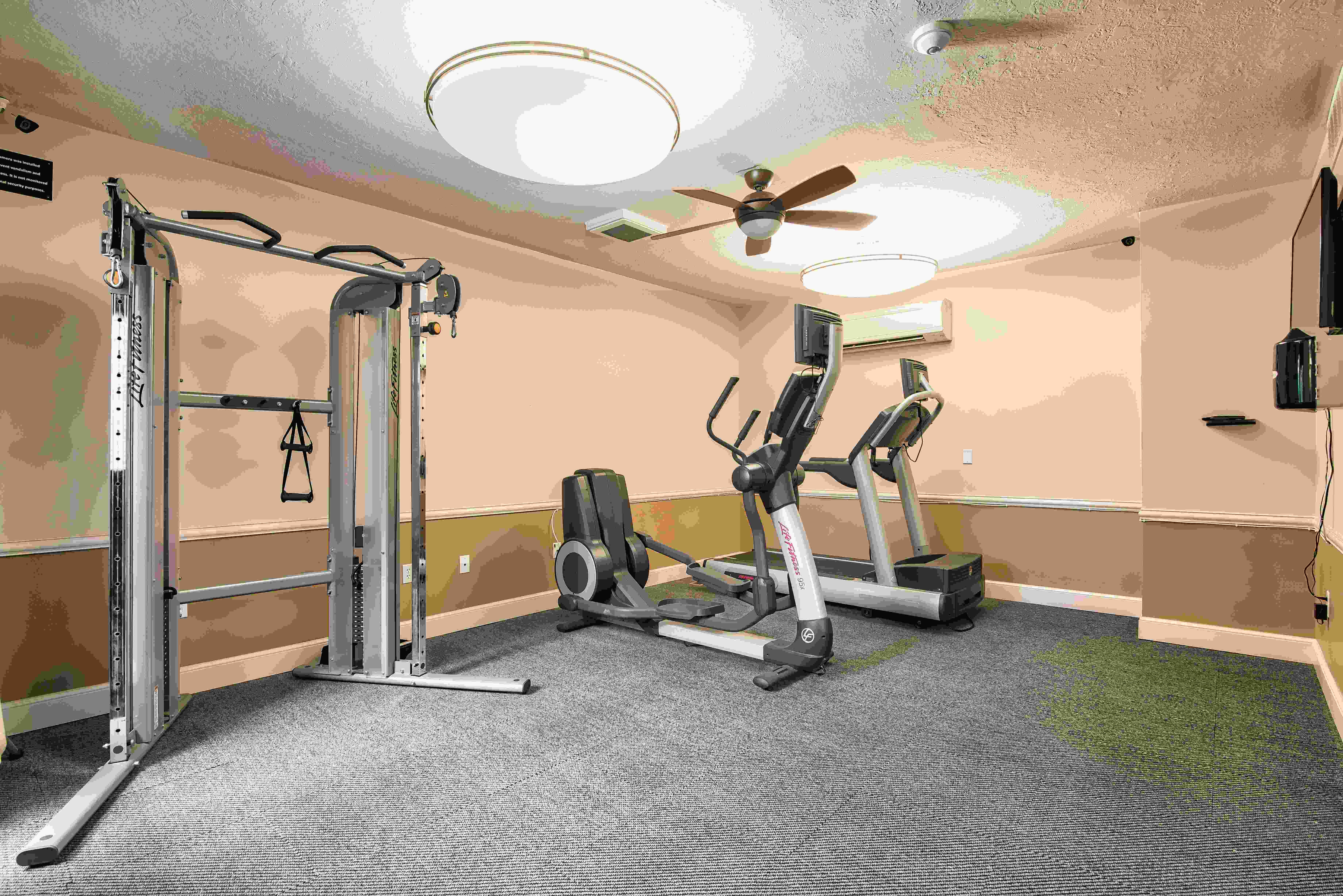 Cherry Creek Apartments Image 33