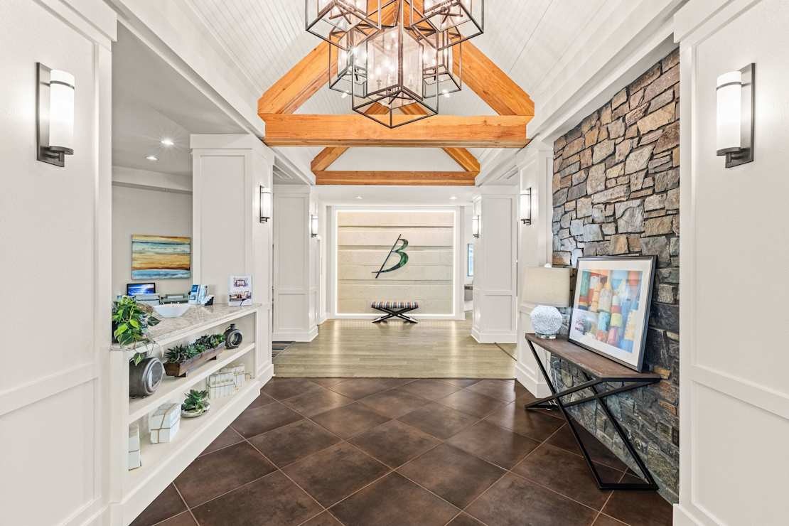 Bracera Apartments Image 1