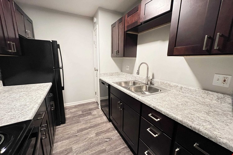 Crown Crossing Apartments Image 64