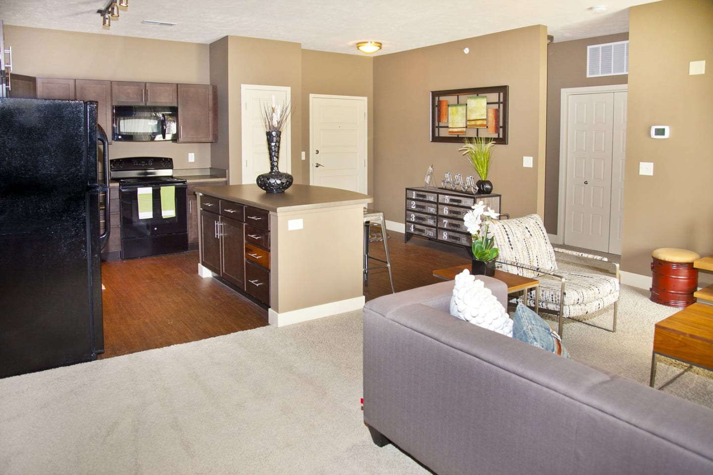 The Sterling Apartments at Grand Island Image 4