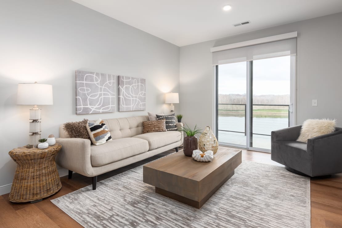 The Flats and Terraces at Wildhorse Village Image 4