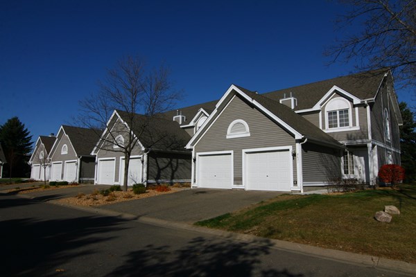 Seasons Villas Image 3