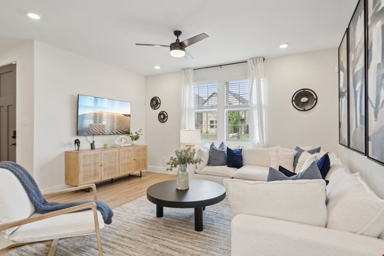 BB Living The Tribute Image 21